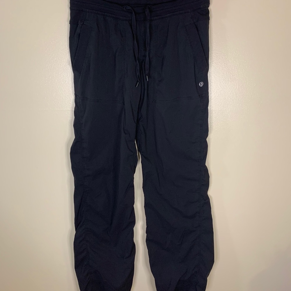 Lululemon black studio pants size 8